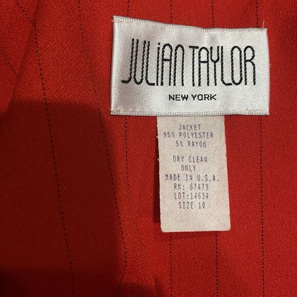 Red Blazer Jacket Women Sz 10 Fitted Black Vtg Made USA New York Pin Stripe - Picture 12 of 14